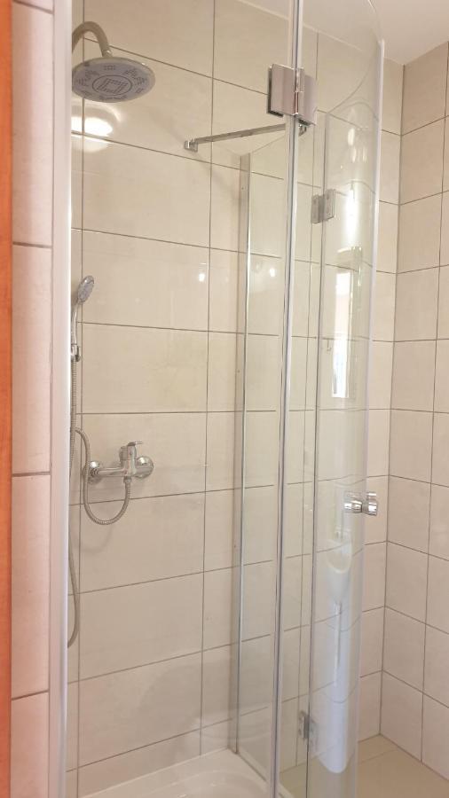 Sj Motel Lodz (Lodz)